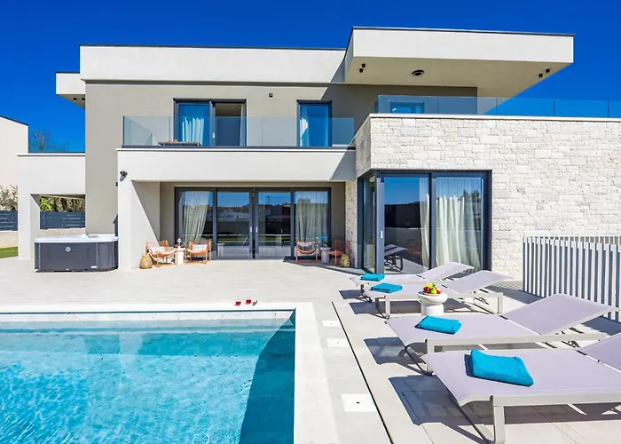 Villa Designer Limes - Pool, & Games Funtana